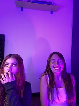 Leah moon1 online show from 18, 12, 2025