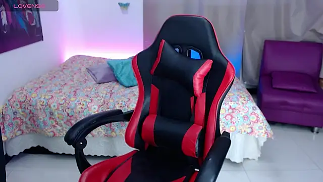 skarlett222 online show from 5, 11, 2025