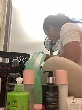 Belindamuller online show from 11, 11, 2025