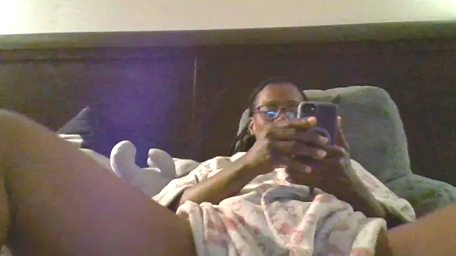 SweetCandy85 online show from 20, 10, 2025