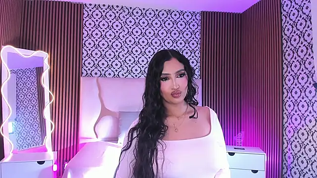 BEELLA TAY1 online show from 15, 6, 2026