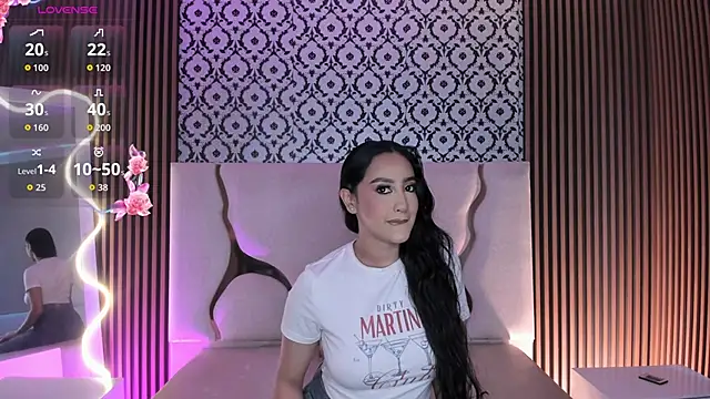 Snapshot of BEELLA_TAY1 chatting on 18, 12, 2025 BEELLA TAY1 online show from 18, 12, 2025