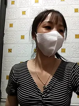 Snapshot of Su_symeo chatting on 21, 10, 2025 Su symeo online show from 21, 10, 2025