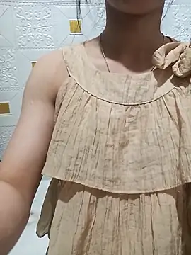 Snapshot of Su_symeo chatting on 17, 10, 2025 Su symeo online show from 17, 10, 2025