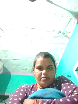 Snapshot of Monika_cuty chatting on 12, 10, 2025 Monika cuty online show from 12, 10, 2025