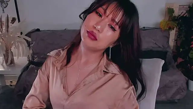 Erika Kim online show from 13, 7, 2026