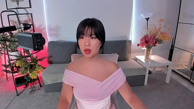 Erika Kim online show from 24, 11, 2025