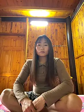 Snapshot of Maymay__ chatting on 27, 10, 2025 Maymay   online show from 27, 10, 2025