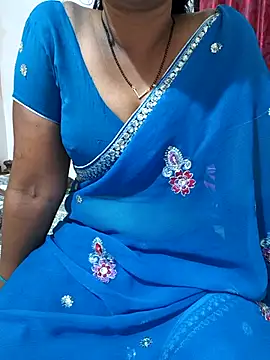 Snapshot of Best_Kannada_Couple chatting on 15, 10, 2025 Best Kannada Couple online show from 15, 10, 2025