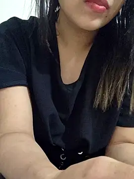 Tanha18 online show from 4, 12, 2025