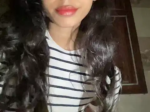 youngriri2 online show from 23, 10, 2025