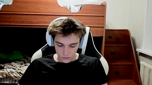 sweeetangeel online show from 4, 11, 2025