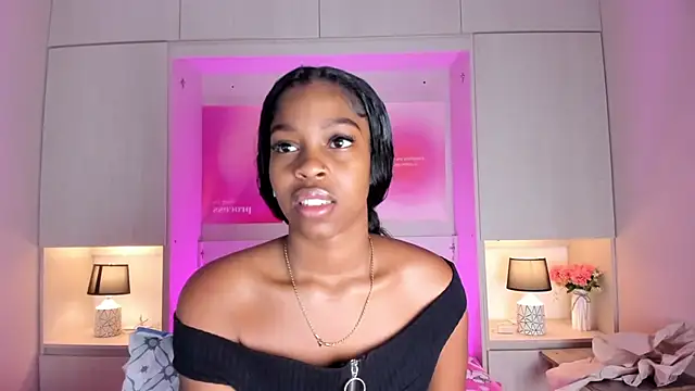 Snapshot of MaraBaker chatting on 30, 11, 2025 MaraBaker online show from 30, 11, 2025