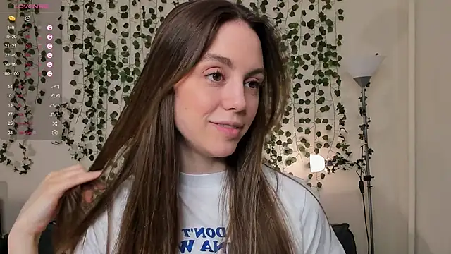 sweet and flirt online show from 7, 11, 2025