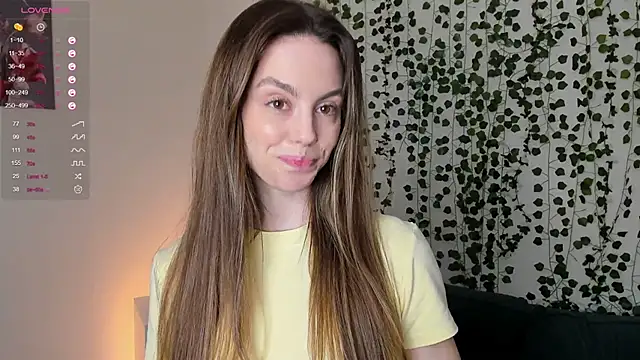 sweet and flirt online show from 18, 11, 2025