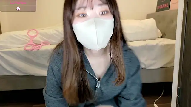 Snapshot of yura_ra_ra chatting on 7, 5, 2026 yura ra ra online show from 7, 5, 2026