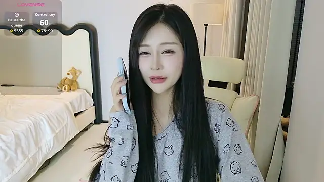 Snapshot of yiyi_3523 chatting on 28, 4, 2026 yiyi 3523 online show from 28, 4, 2026