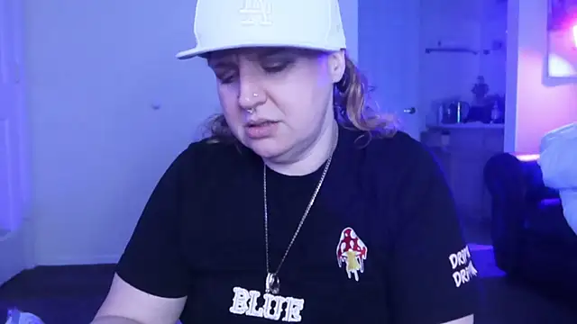 BellaBlueBBW online show from 9, 2, 2025