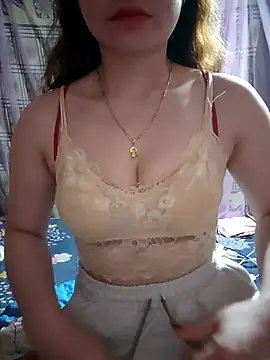 LeanaLy online show from 3, 12, 2025