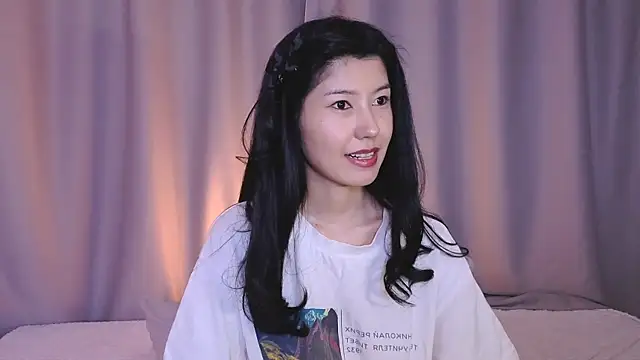 Snapshot of sunarinsun chatting on 28, 4, 2026 sunarinsun online show from 28, 4, 2026