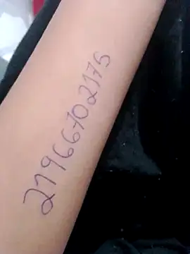 Camilanifeta online show from 12, 3, 2026