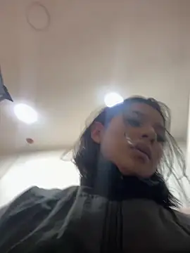 AlyssaRay online show from 23, 5, 2026