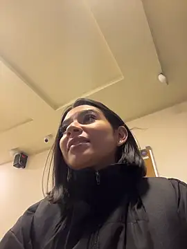 AlyssaRay online show from 26, 3, 2026