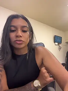 AlyssaRay online show from 19, 5, 2026