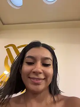 AlyssaRay online show from 15, 5, 2026