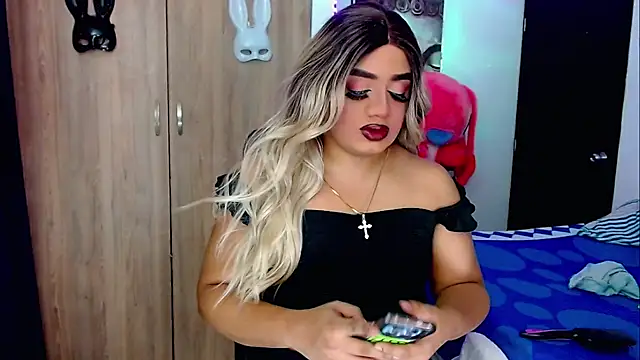 Sofiabigcock22 online show from 27, 10, 2025