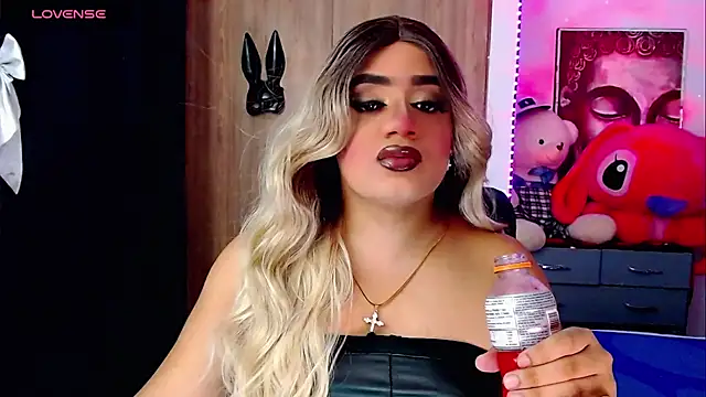 Sofiabigcock22 online show from 24, 10, 2025