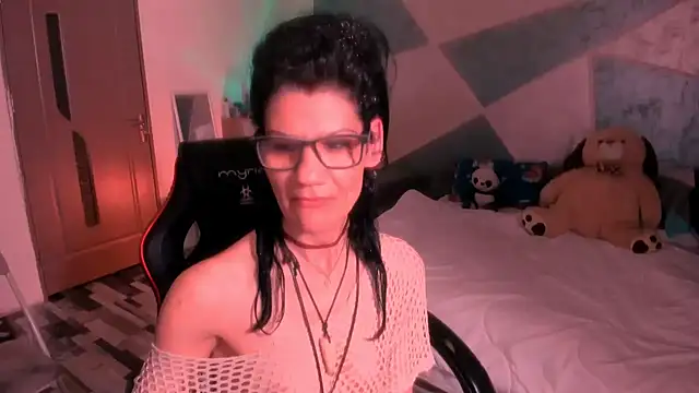 Snapshot of SweetSin40 chatting on 1, 6, 2026 SweetSin40 online show from 1, 6, 2026