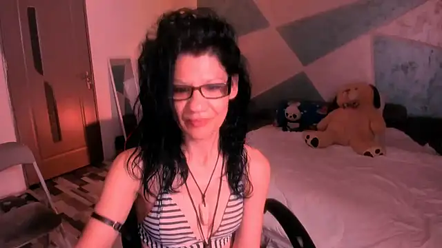 Snapshot of SweetSin40 chatting on 24, 6, 2026 SweetSin40 online show from 24, 6, 2026