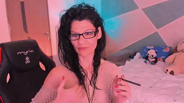 SweetSin40 online show from 20, 4, 2026