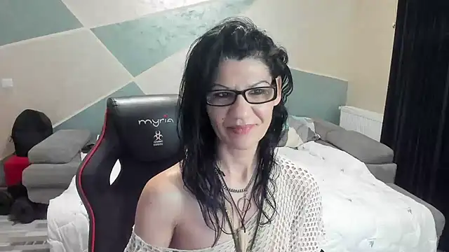 SweetSin40 online show from 13, 3, 2026