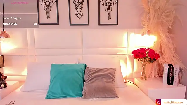 Ari lynn  online show from 14, 11, 2025