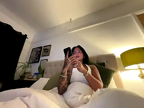 Snapshot of sexygoddessjessy chatting on 17, 10, 2025 sexygoddessjessy online show from 17, 10, 2025