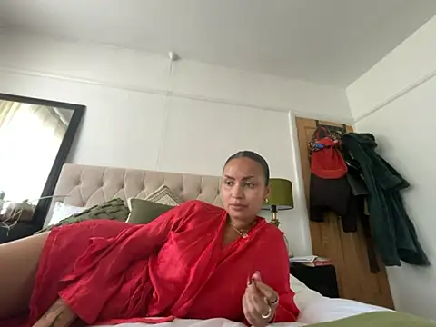 sexygoddessjessy online show from 7, 5, 2026