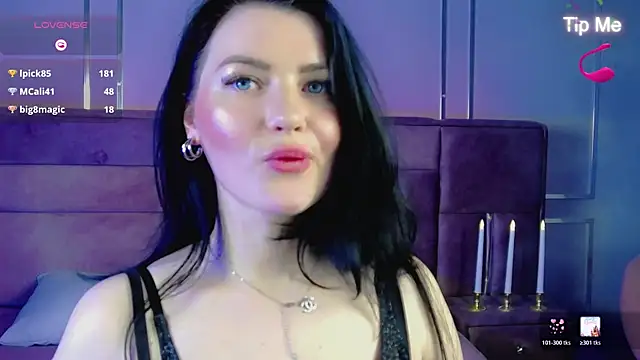 EvaBilss online show from 15, 4, 2026