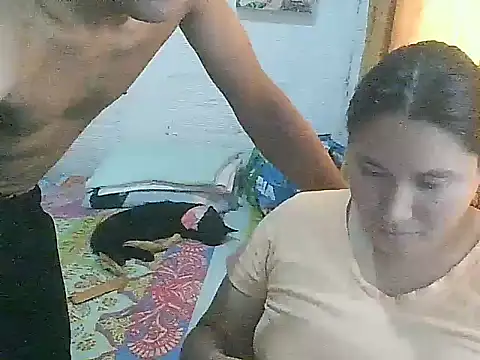horny latin couple1 online show from 11, 10, 2025