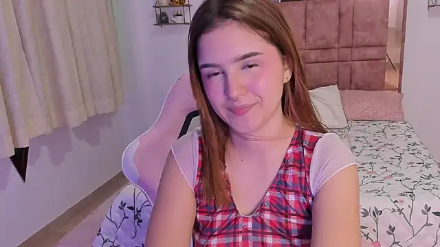 MIACUTEE  online show from 13, 7, 2026
