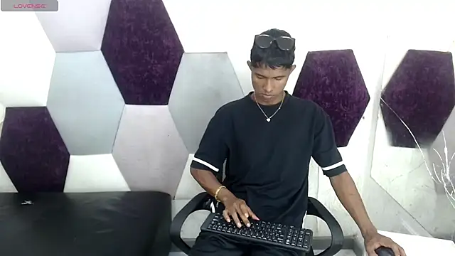 Mick storm online show from 6, 2, 2026