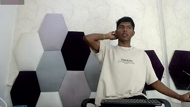 Mick storm online show from 13, 2, 2026