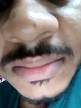 GlossyDare1823 online show from 7, 1, 2026