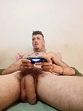 Snapshot of RuivoDotado24cm chatting on 20, 10, 2025 RuivoDotado24cm online show from 20, 10, 2025