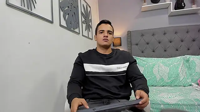 violeta and maxx online show from 28, 10, 2025