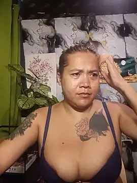 Snapshot of trishacummerts chatting on 28, 6, 2026 trishacummerts online show from 28, 6, 2026