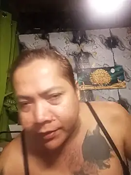 Snapshot of trishacummerts chatting on 7, 7, 2026 trishacummerts online show from 7, 7, 2026