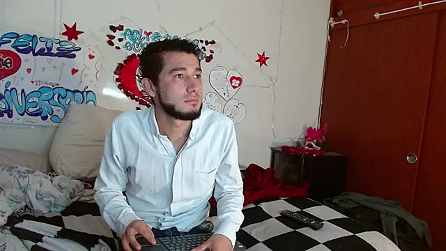 picante70  online show from 12, 2, 2026