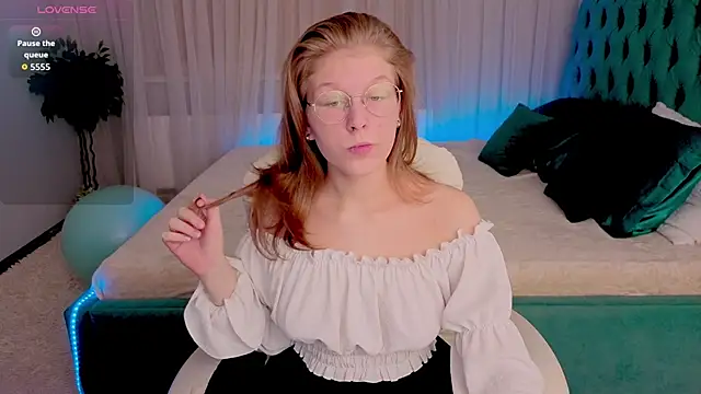 Angelie  Eyes online show from 6, 11, 2025